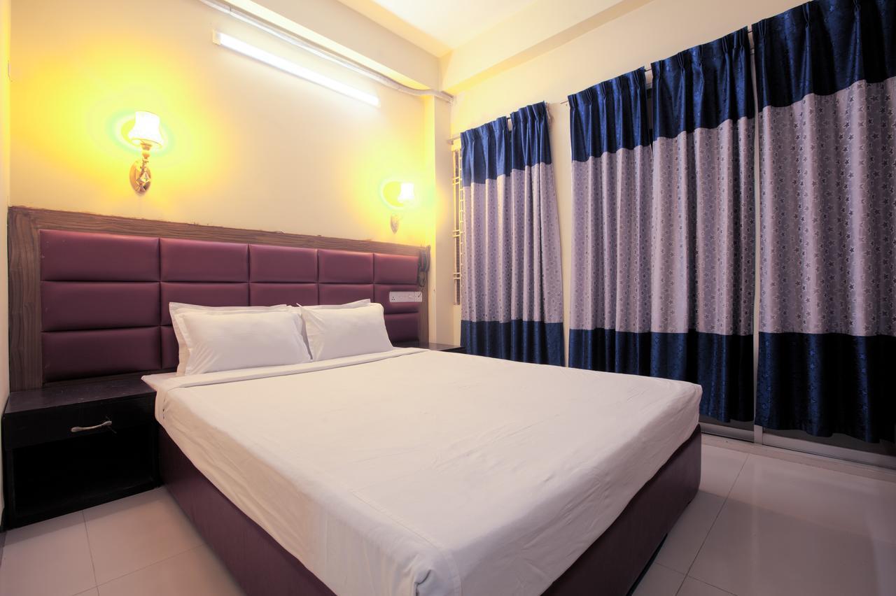 Hotel Night Heaven Bāndarban Zewnętrze zdjęcie
